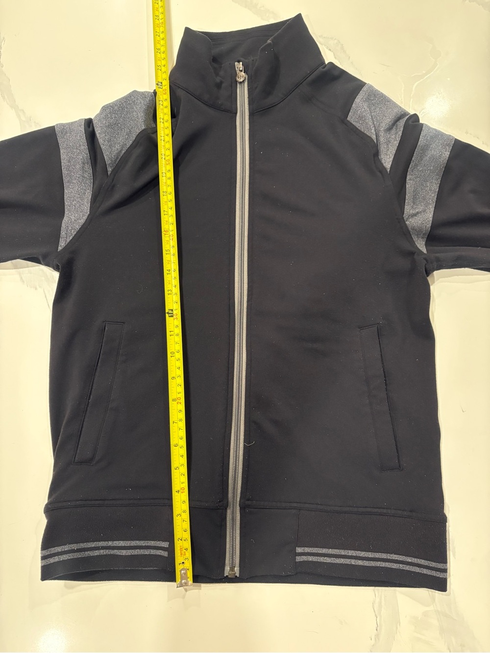 Lululemon Men’s Black Gray Full Zip Performance Jacket Reflective Trim